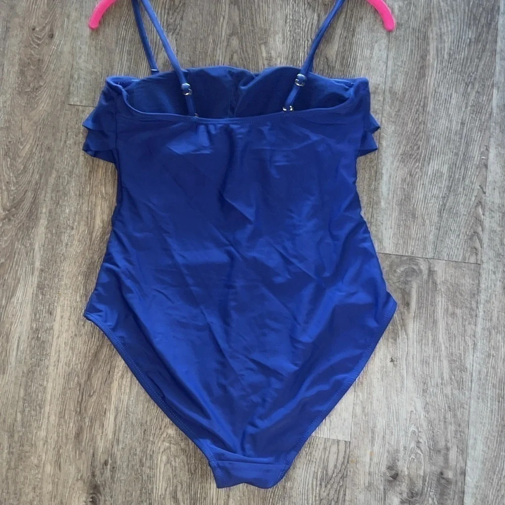 Navy Blue Ruffle-Overlay Swimsuit Size Large - Picture 9 of 13